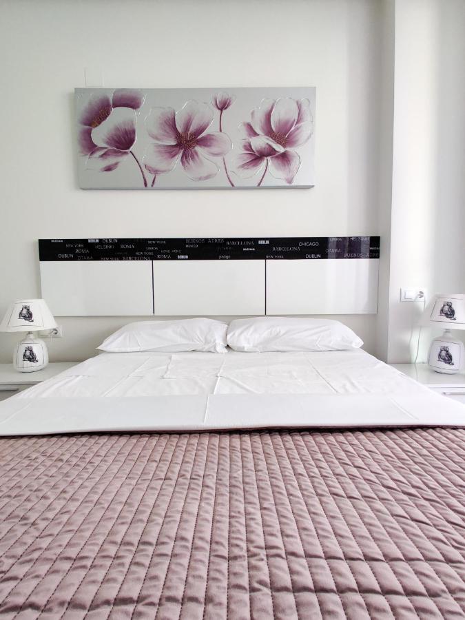 Gemelos Levante Beach Apartments Benidorm Kültér fotó